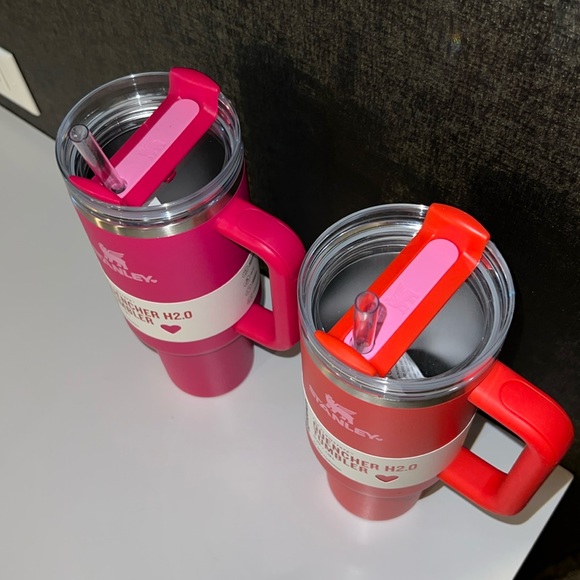 Stanley 40oz Valentine’s Day Pink & Red Target Exclusive Tumbler Set of 2 - Picture 3 of 3